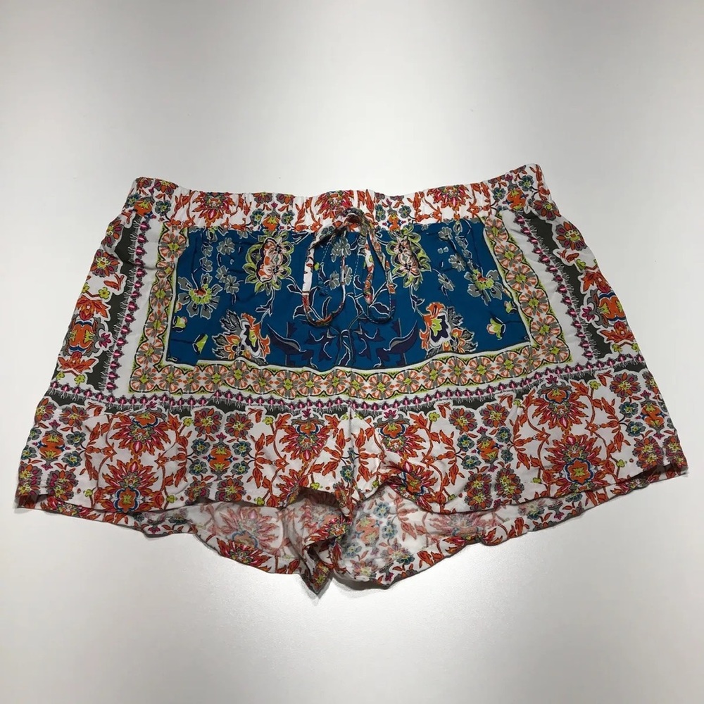 Cute flowy shorts